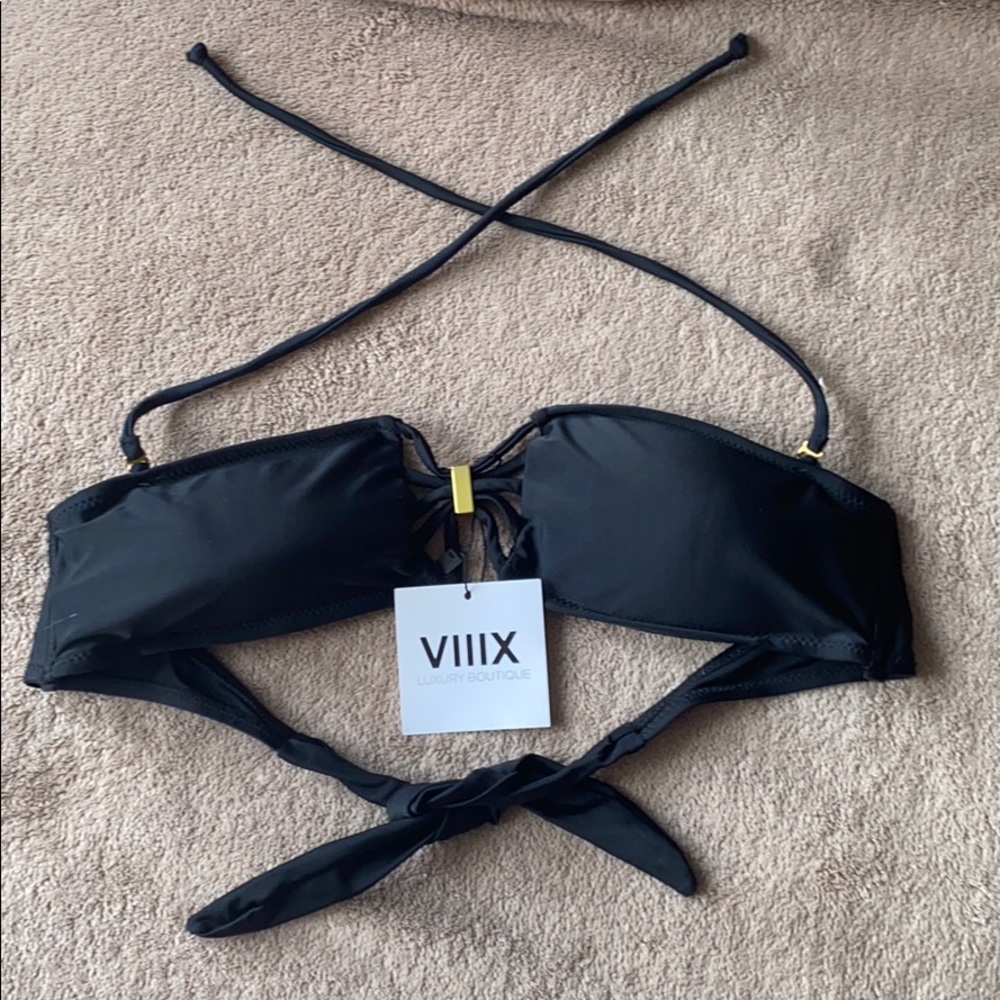 Black bikini top gold fixture removable strap/pads